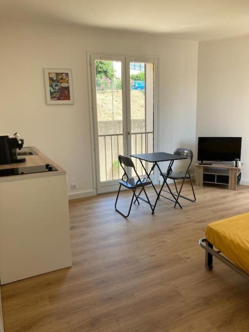 Studio Centre Ville Saint-Florent A 100M De La Mer Exterior foto