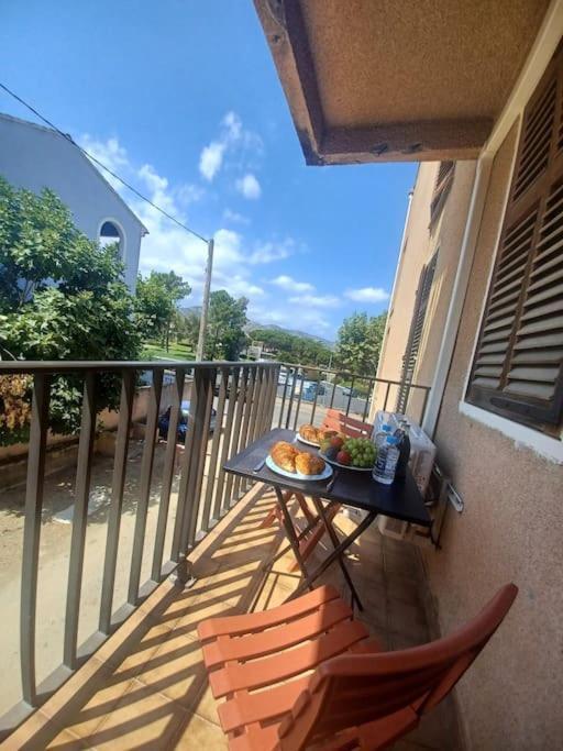 Studio Centre Ville Saint-Florent A 100M De La Mer Exterior foto